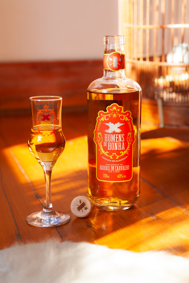 Cachaça Homens de Honra Carvalho 2 anos 700Ml