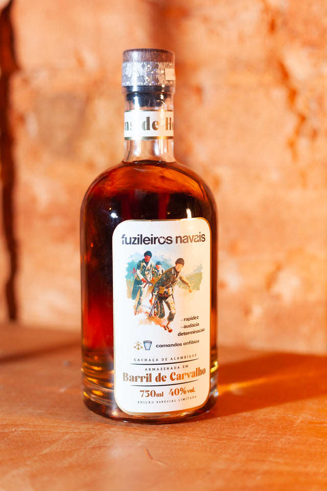 Cachaça Edição especial Fuzileiros Navais