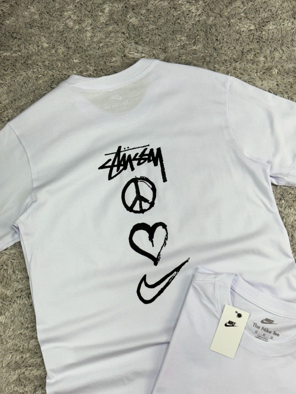 CAMISA NK + STUS$Y BRANCA