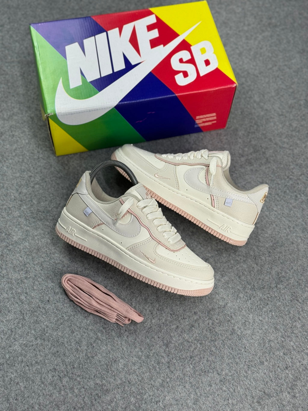 AF1 PINK
