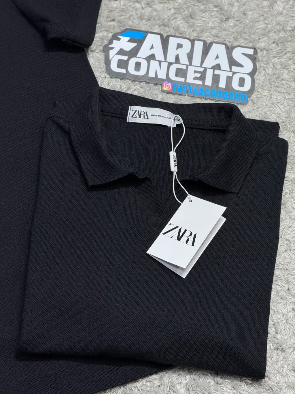 CAMISA POLO GOLA V - PRETA