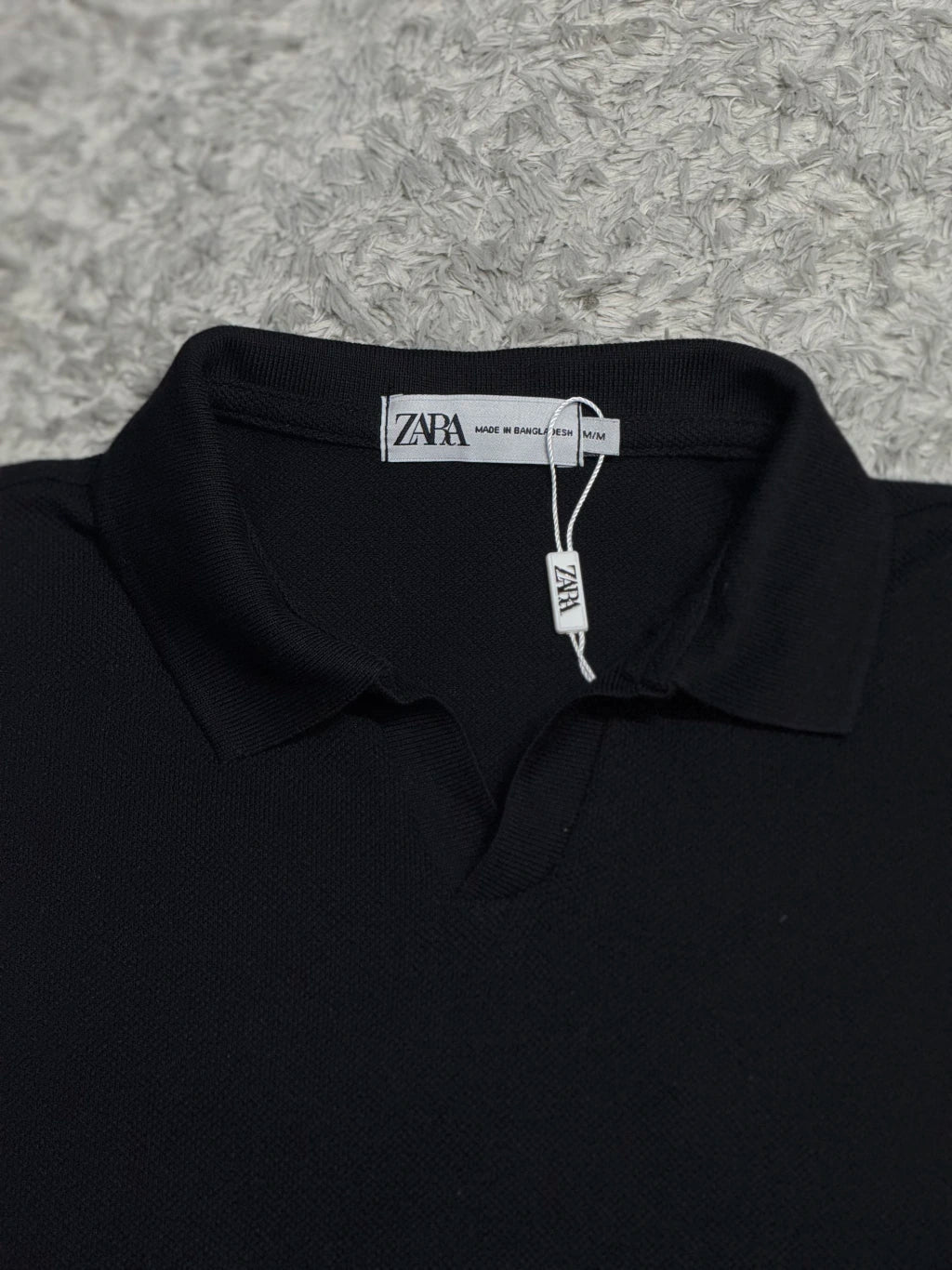 CAMISA POLO GOLA V - PRETA