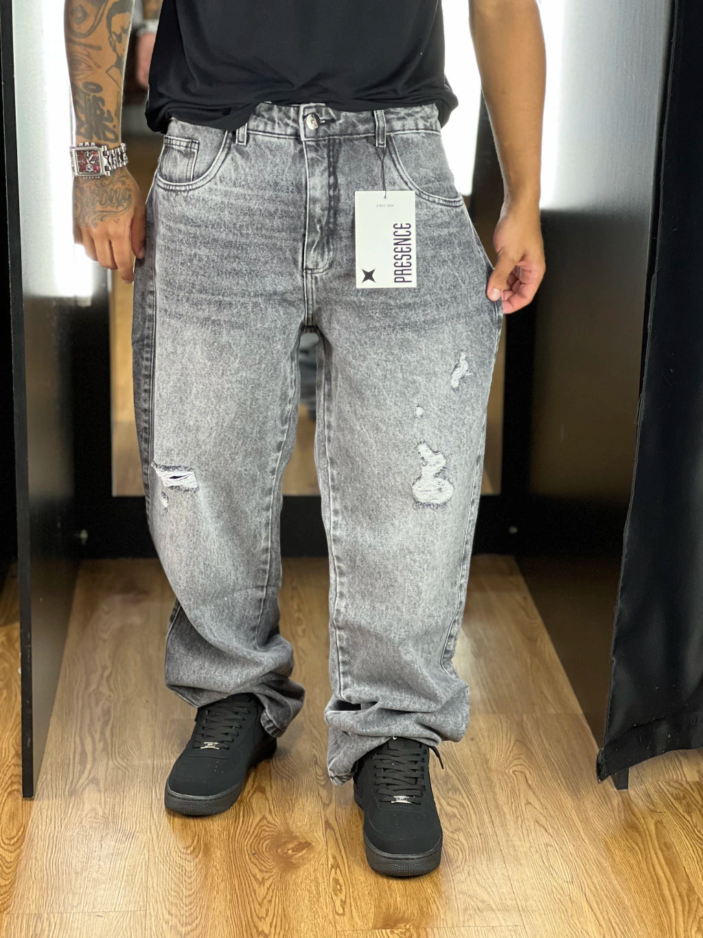 Calça Baggy Destroyed Presence
